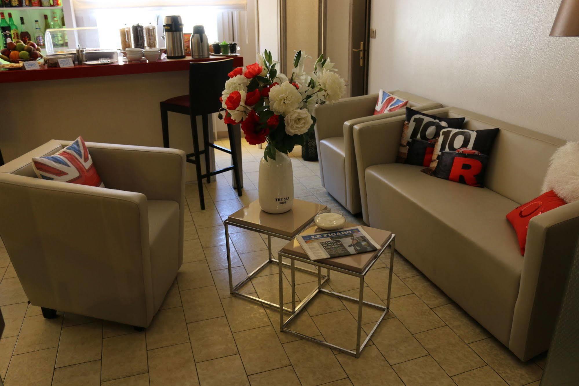 The Originals City, Hotel Dau Ly, Lyon Est Bron Zewnętrze zdjęcie