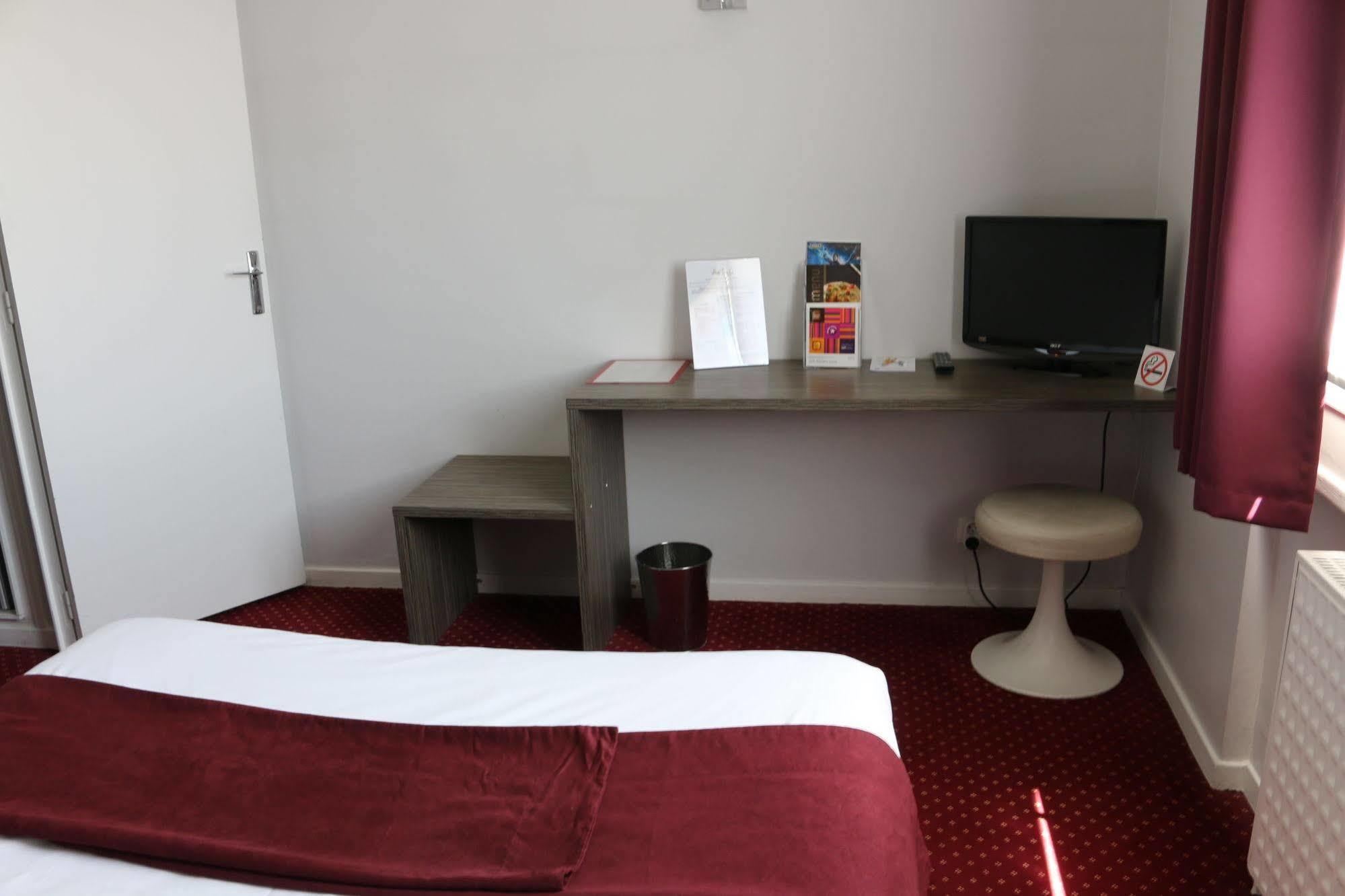 The Originals City, Hotel Dau Ly, Lyon Est Bron Zewnętrze zdjęcie