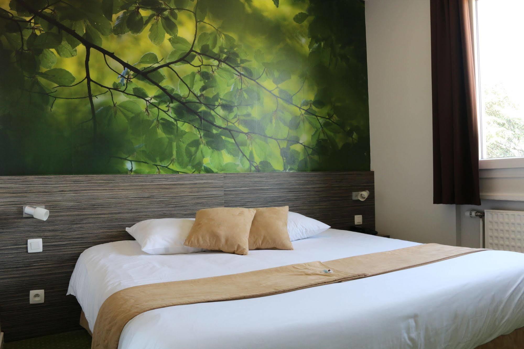 The Originals City, Hotel Dau Ly, Lyon Est Bron Zewnętrze zdjęcie