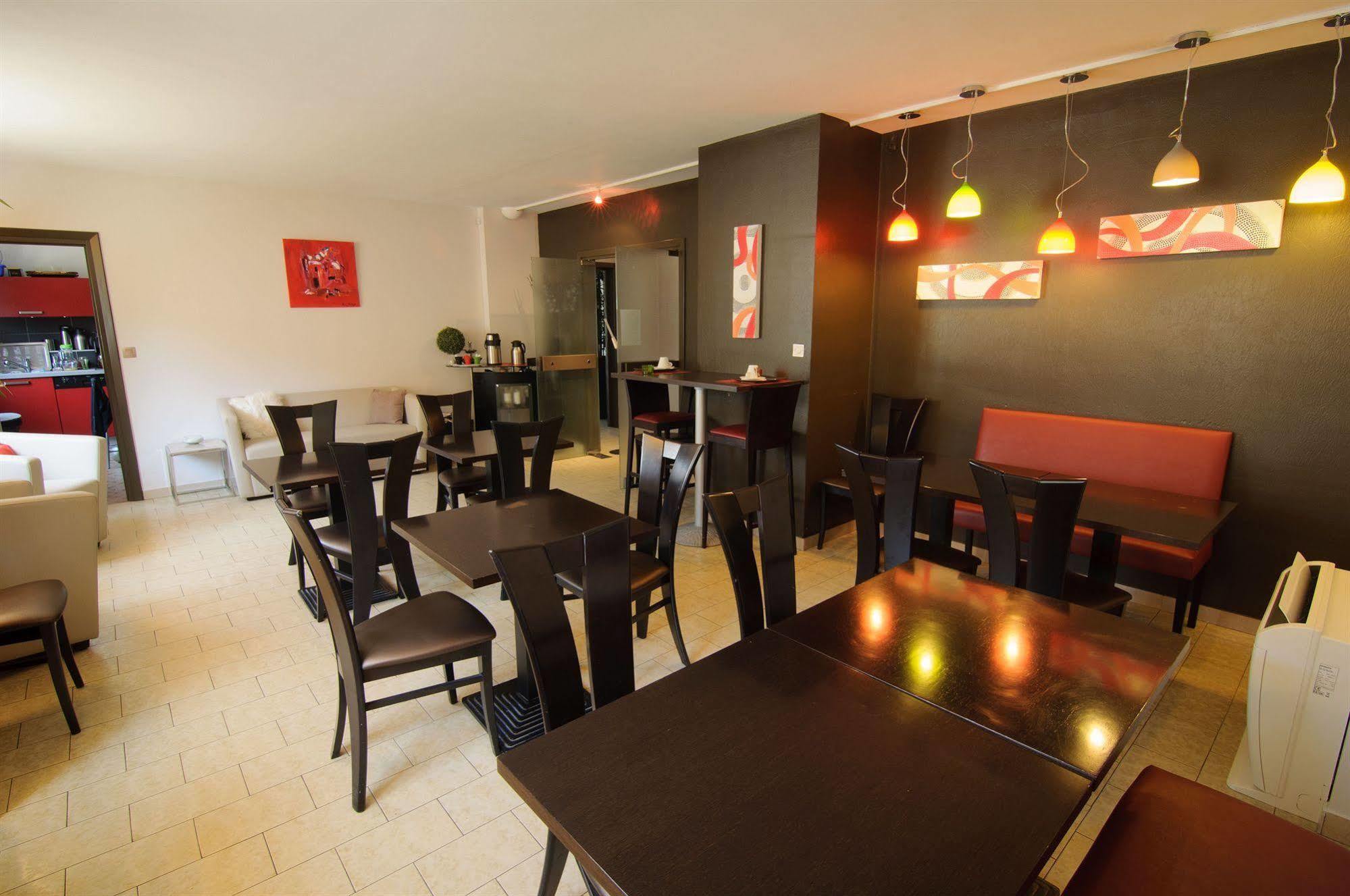 The Originals City, Hotel Dau Ly, Lyon Est Bron Zewnętrze zdjęcie